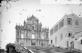 Uma Viagem através da Luz e da Sombra