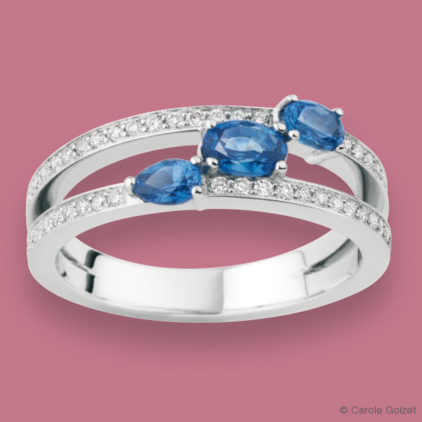 Bague « Diagonale » Or gris, diamants et saphirs