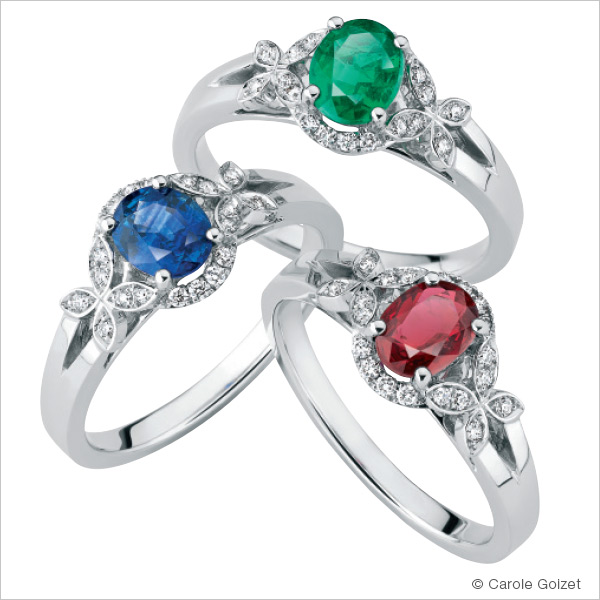 Bagues « Jessie » Or blanc et diamants pierre de centre au choix : saphir, rubis ou émeraude